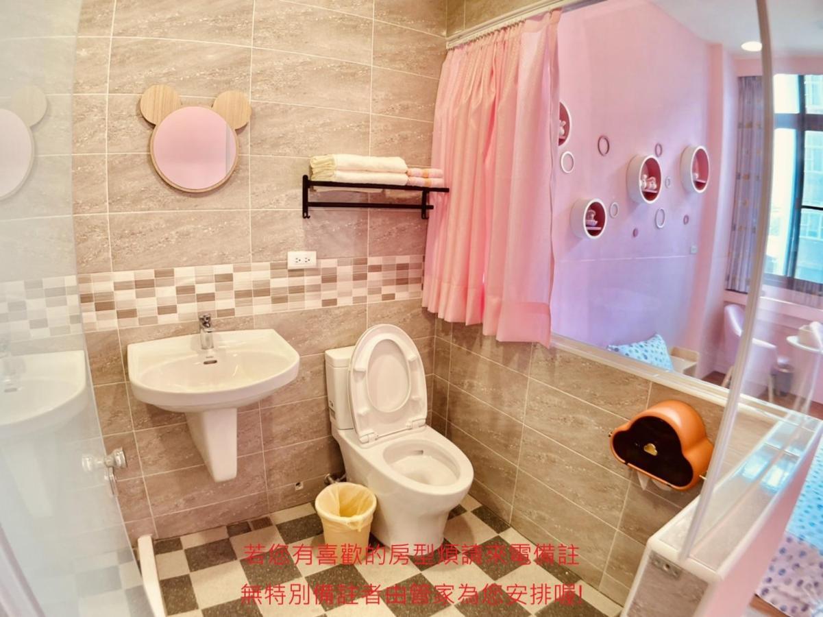 Green Only Homestay Тайнан Екстериор снимка