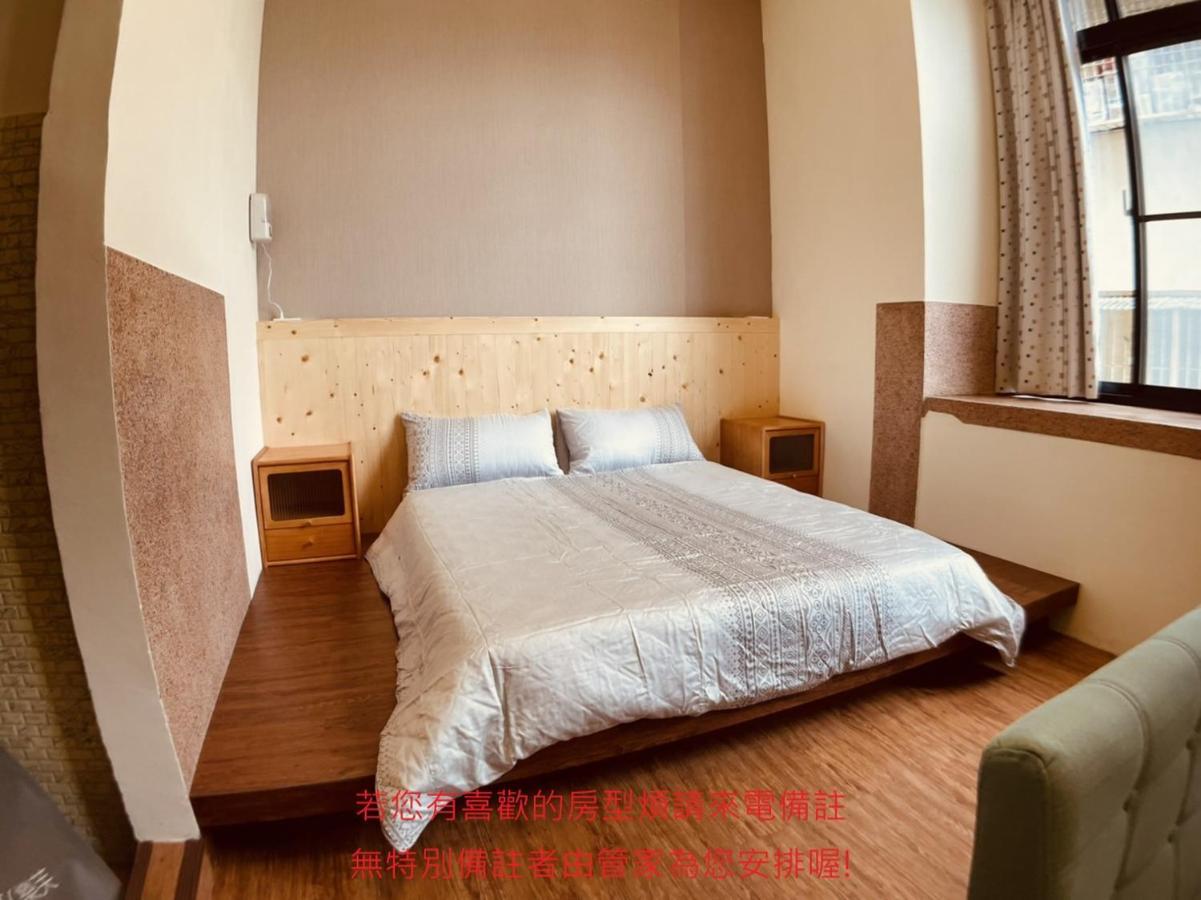 Green Only Homestay Тайнан Екстериор снимка